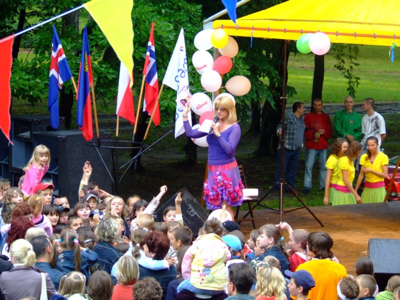 Otwarcie Placu Zabaw i Koncert Majki Jeżowskiej - 23.06.2007