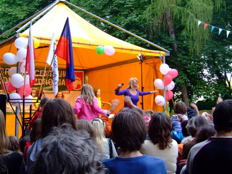 Otwarcie Placu Zabaw i Koncert Majki Jeżowskiej - 23.06.2007