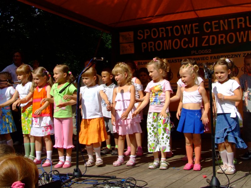 Otwarcie Placu Zabaw i Koncert Majki Jeżowskiej - 23.06.2007